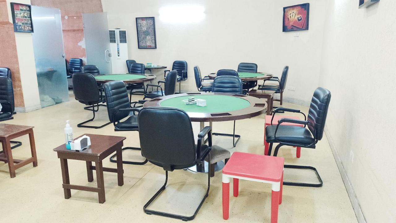 ホテル Goa Country Club グルガウン エクステリア 写真